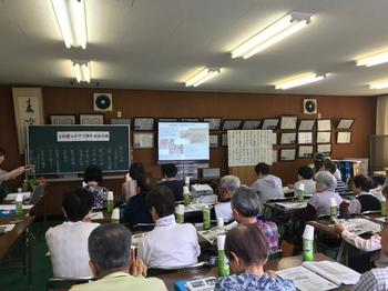 ふれあいトーク（地域包括ケアシステムの構築とオール桑名の取組み）の様子