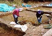 桑部城発掘調査の様子1